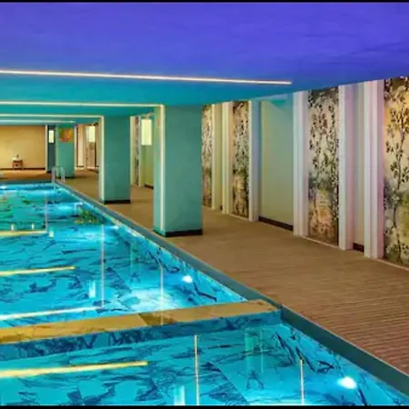 Lägenhet New Luxury Flat Near Mall Of *